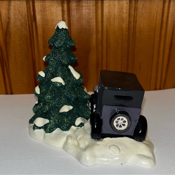 Vintage The Original Bedford Falls It’s a Wonderful Life George and Mary’s Car - Picture 3 of 13